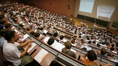 İKİNCİ ÖĞRETİM KALKTI MI? YÖK ikinci öğretim programları kapatıldı mı?