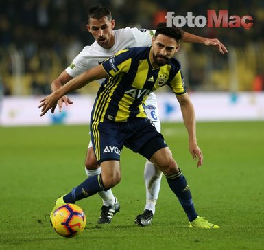 Fenerbahçe’de bir ayrılık daha! Mehmet Ekici’nin ardından...