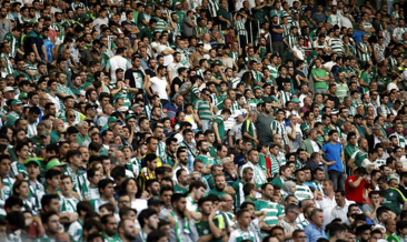 Bursaspor'da seyirci rekoru kırılamadı