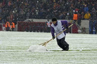 Galatasaray - Juventus maçına kar engeli