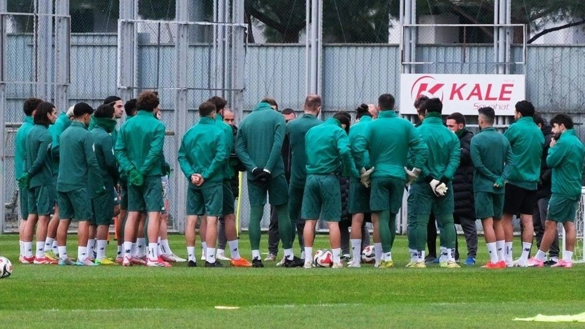 Bursaspor’da yeni sezon mesaisi başlıyor! Hedef Süper Lig...