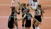 Bayan voleybol takımına moral yemeği