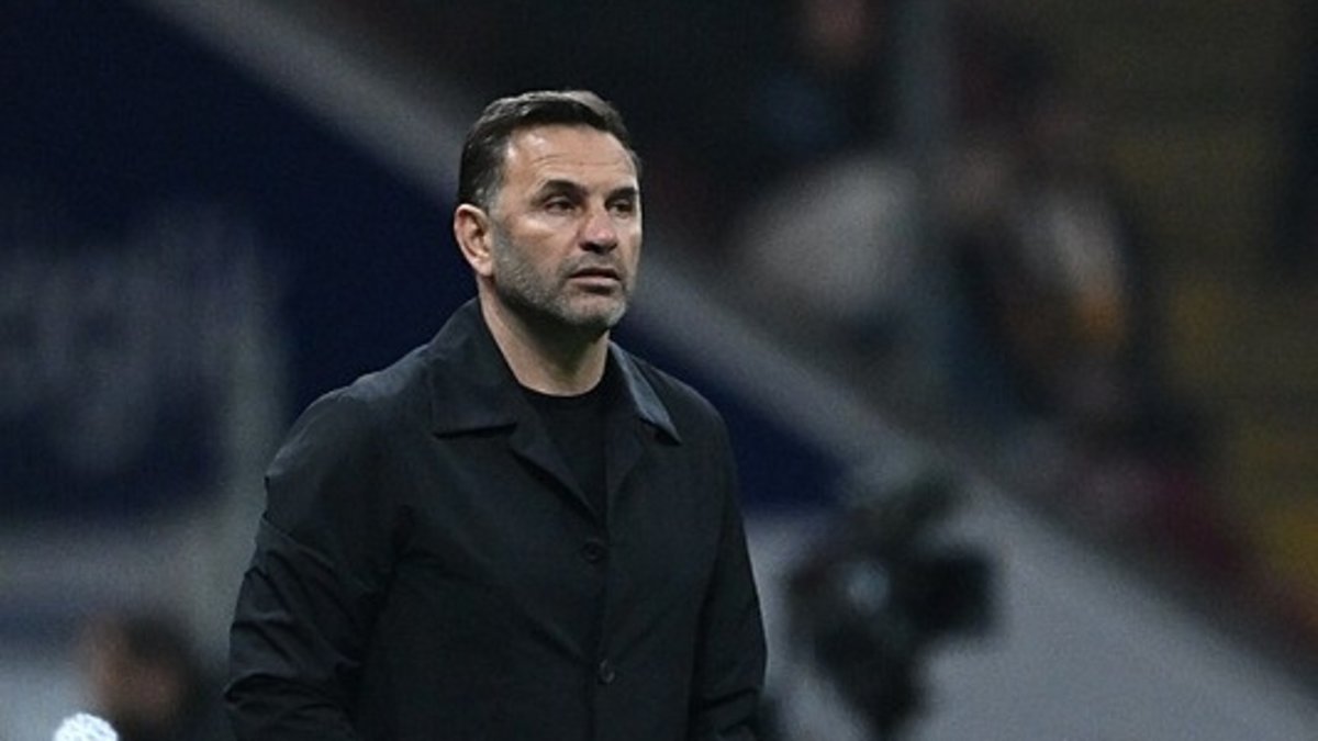 Galatasaray'da Okan Buruk'tan yıldız isme uyarı!