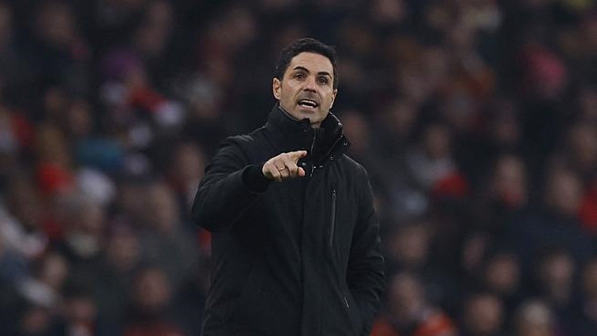 Arsenal forvet arıyor