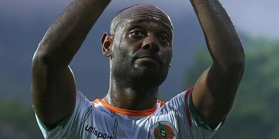 Vagner Love, Alanya'yı uçurdu