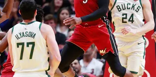 Ersan İlyasova’dan 15 sayı