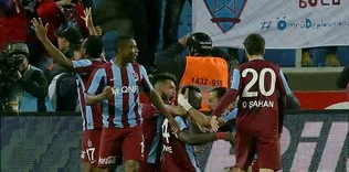 Fırtına’da gol yükü onların omuzlarında