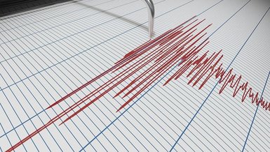 Son dakika: Pasifik'te 7.7 büyüklüğünde deprem! Tsunami uyarısı yapıldı