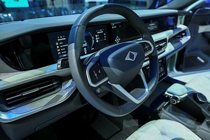 toggun-yeni-modeli-tanitildi-togg-t10f-ne-kadar-kac-tl-menzili-kac-km-teknik-ozellikleri-ne-1704887782334.jpeg