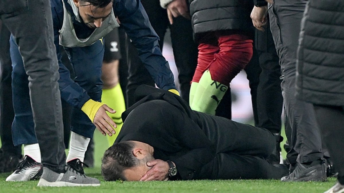 Fenerbahçe'den flaş Okan Buruk açıklaması! Fenerbahçe'den flaş Okan Buruk açıklaması!