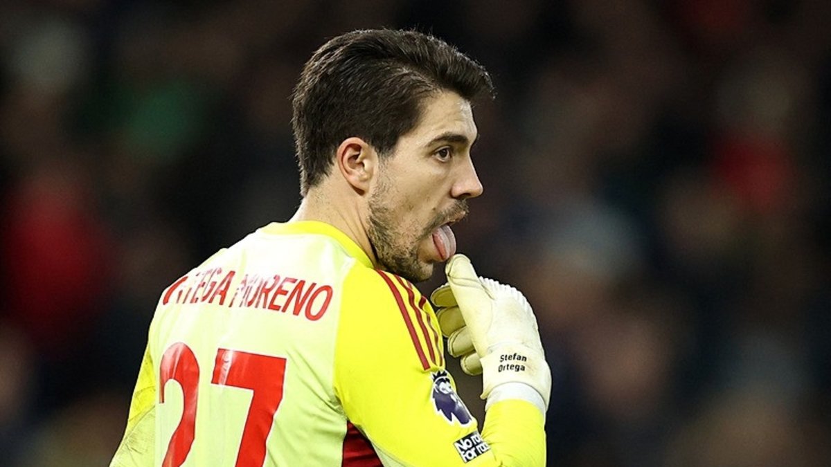 Nottingham Forest Stefan Ortega'yı UEFA listesine ekledi