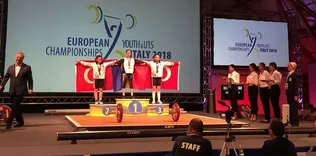 Avrupa 2.’si Tülay İlhan karşılandı