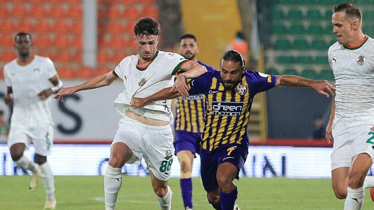 Alanyaspor 1-1 Eyüpspor (MAÇ SONUCU ÖZET)