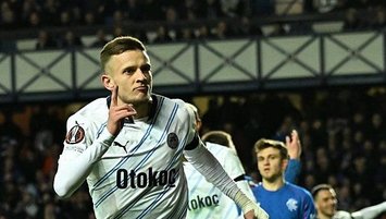 Szymanski kendine geldi