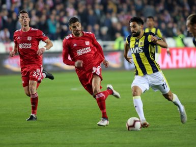 Rıdvan Dilmen’den flaş sözler: Bu Fenerbahçe’yi yorumlamak...