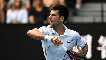 Novak Djokovic Roger Federer'i yakaladı