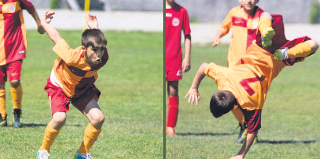 Yavru Aslanlar A Ornek Oldu Son Dakika Galatasaray Haberleri Fotomac