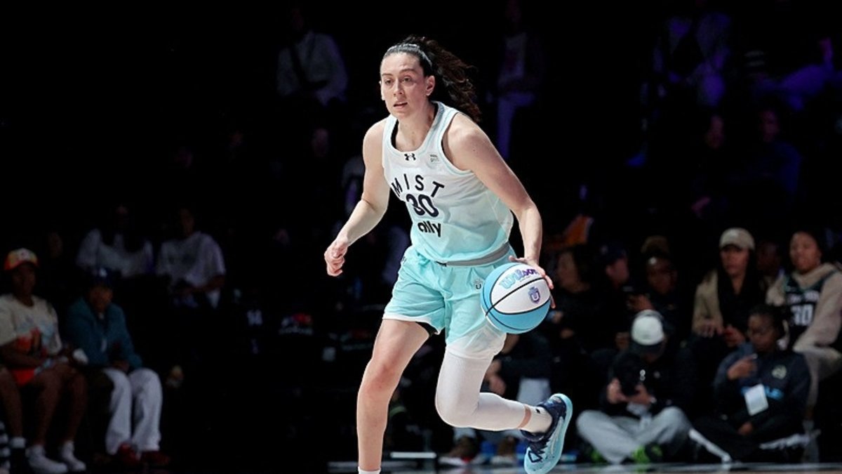 Breanna Stewart yeniden Fenerbahçe Opet'te