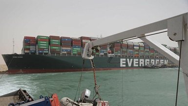 Süveyş Kanalı'nda karaya oturan 'Ever Given' gemisi için Nene Hatun teklifi! Türkiye'de ticareti nasıl etkileyecek? Süveyş kanalı nerede?