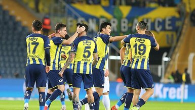 FENERBAHÇE HABERLERİ - Fenerbahçe'de Adana Demirspor maçı öncesi alarm! 5 isim sınırda