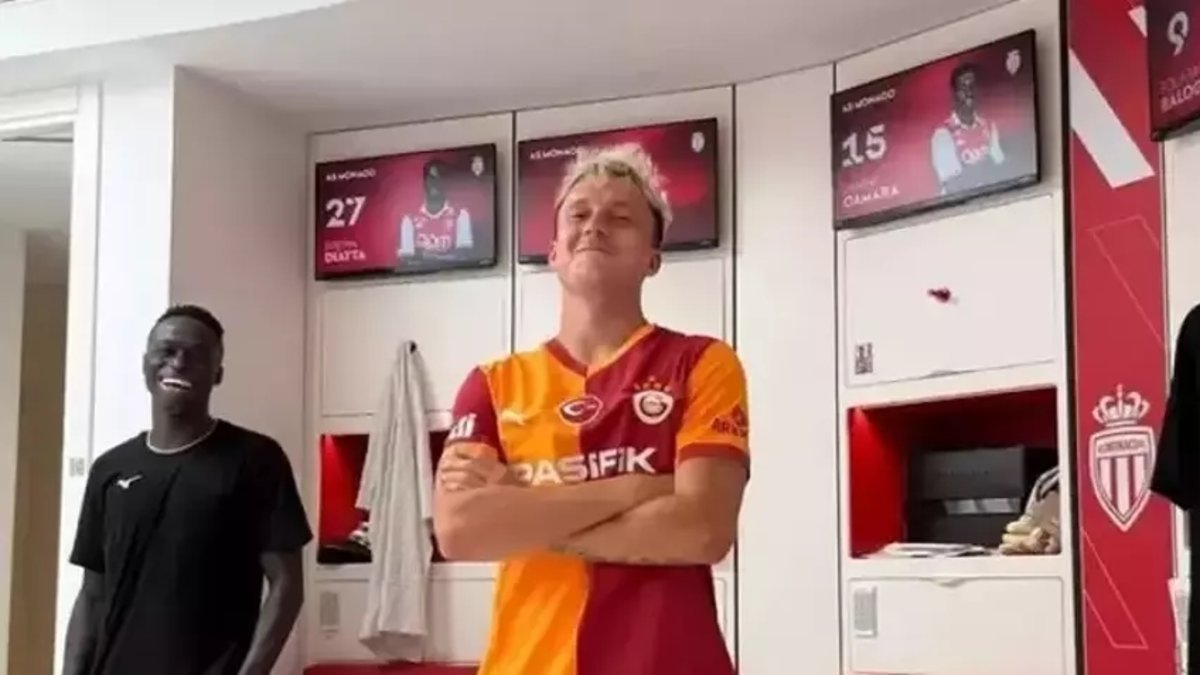 TRANSFER HABERLERİ | Aleksandr Golovin'den Galatasaraylıları heyecanlandıran paylaşım! TRANSFER HABERLERİ | Aleksandr Golovin'den Galatasaraylıları heyecanlandıran paylaşım!