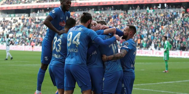 Bursaspor evinde kayıp! Çaykur Rize fırtınası... - Son dakika Süper Lig haberleri - Fotomaç