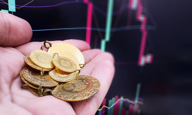 altina-merkez-bankasi-freni-fiyatlar-dususe-gecti-24-ekim-kapali-carsi-canli-altin-fiyatlari-1761276260936.jpg 3 Kasım Pazartesi canlı altın fiyatları