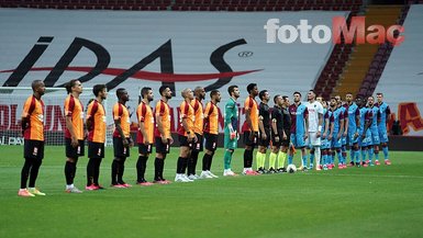 Dev derbide nefesler tutuldu! İşte Trabzonspor - Galatasaray maçının 11’leri