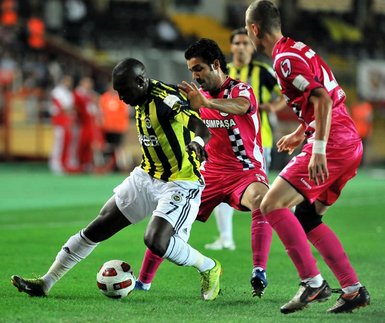Kasımpaşa - Fenerbahçe Spor Toto Süper Lig 6. hafta mücadelesi
