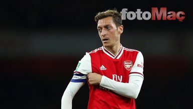 Mesut Özil Arsenal ile gemileri yaktı!