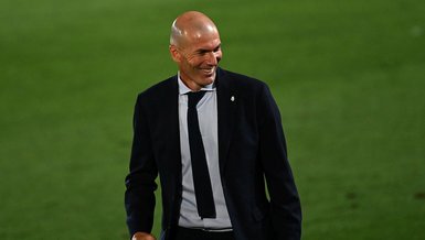 Real Madrid ease pressure on Zidane with rousing victory over Barca