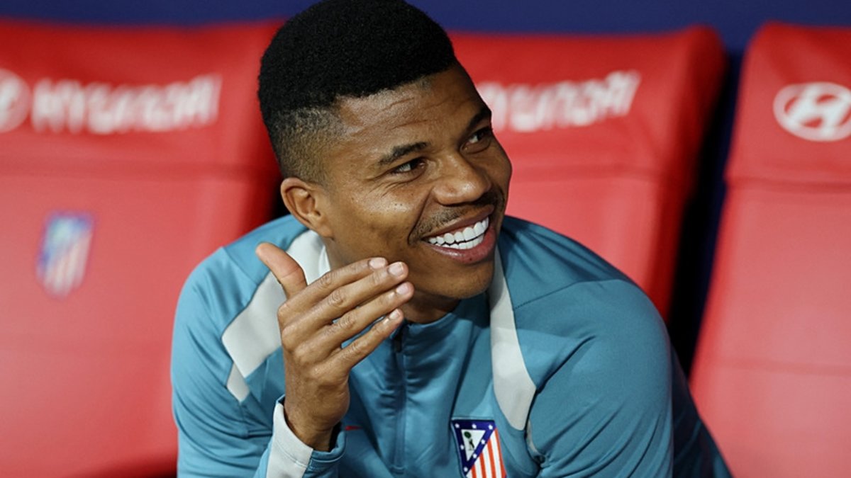 TRANSFER HABERİ | Trabzonspor'da gündem Reinildo Mandava! İlk temas sağlandı TRANSFER HABERİ | Trabzonspor'da gündem Reinildo Mandava! İlk temas sağlandı