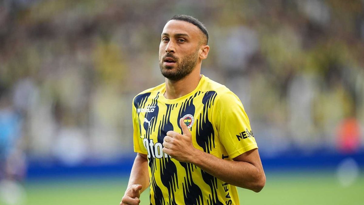 TRANSFER HABERLERİ | Fenerbahçe'den flaş hamle! Cenk Tosun'un yerine... TRANSFER HABERLERİ | Fenerbahçe'den flaş hamle! Cenk Tosun'un yerine...
