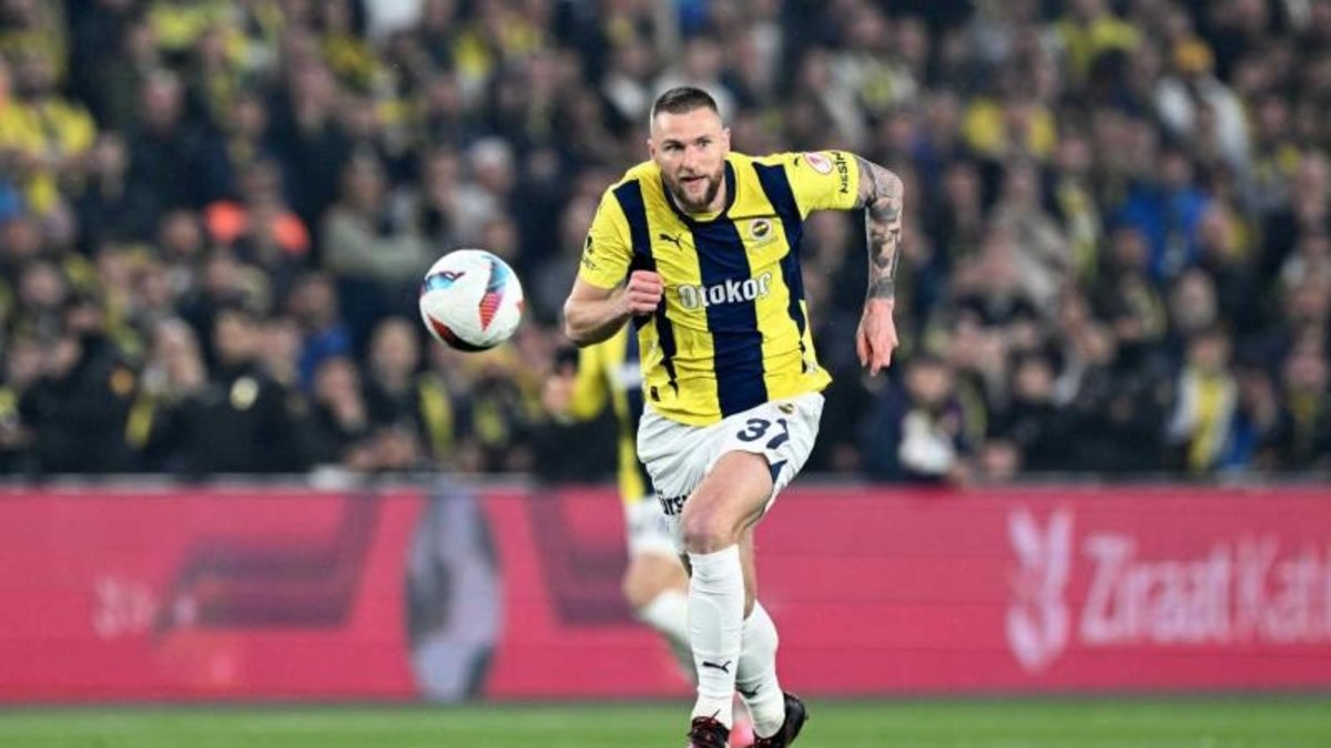 TRANSFER HABERİ - Fenerbahçe'den Skriniar'a dudak uçuklatan teklif! İşte önerile rakam TRANSFER HABERİ - Fenerbahçe'den Skriniar'a dudak uçuklatan teklif! İşte önerile rakam
