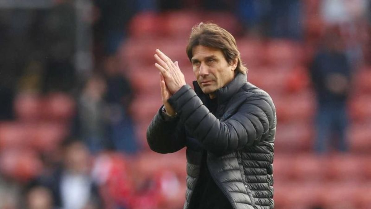 Adı Fenerbahçe ile anılan Antonio Conte'den flaş karar!