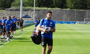 Schalke'ye transfer olan Ozan Kabak antrenmanda sakatlandı