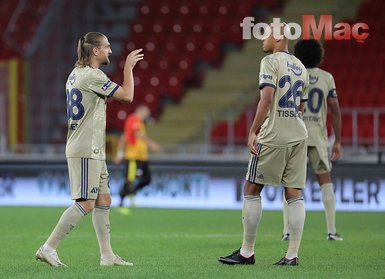 Fenerbahçeli futbolcular Göztepe galibiyeti sonrası açıklamalarda bulundu!