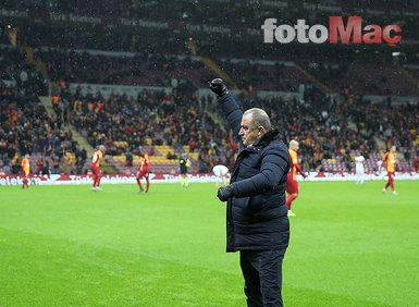 Galatasaray Andone’nin yerine süper golcüyü kiralıyor