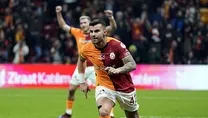 İki yıldız uzattı
