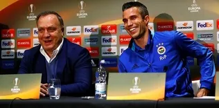 van Persie’ye destek