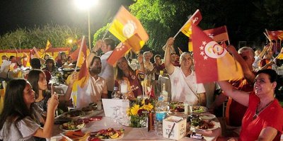 Galatasaraylılar Fethiye'de coştu