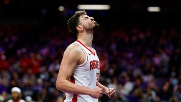 NBA'den Alperen'e büyük onur!