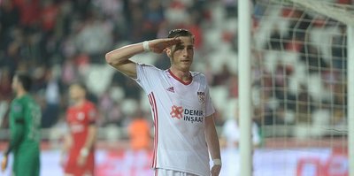 Hakan Arslan, Antalyaspor'u boş geçmiyor