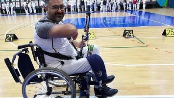 Ok atmaya yeni başladı madalya kazandı