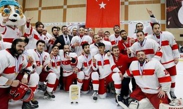 Türkiye Genç Erkek Buz Hokeyi Milli Takımı 2'de 2 yaptı
