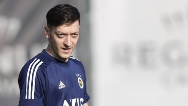 Mesut Özil Fenerbahçe'ye teknik direktör önerdi mi? Menajerinden flaş açıklama!