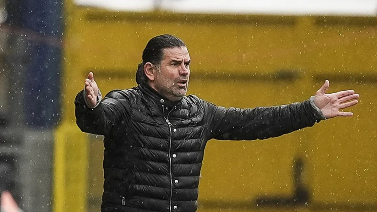 Iğdır FK'da İbrahim Üzülmez ile yollar ayrıldı!