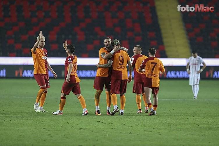 Galatasaray'dan şaşırtan transfer hamlesi! Bunu kimse beklemiyordu