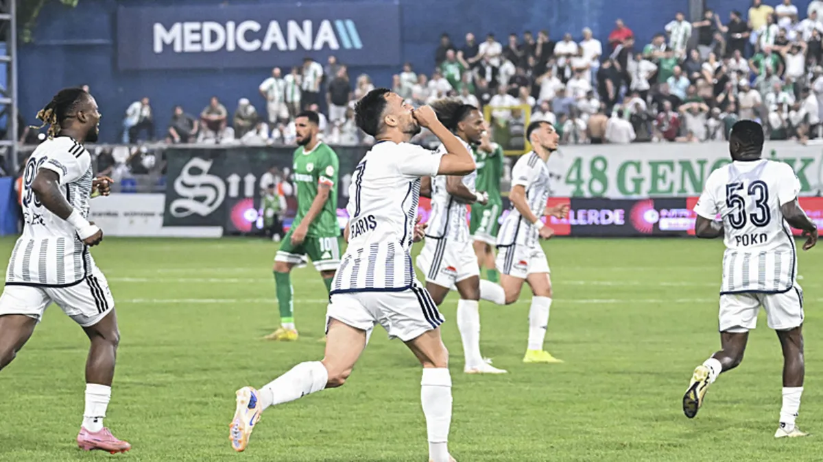 Sarıyer sahasında Muğlaspor'u 2-0 geçti