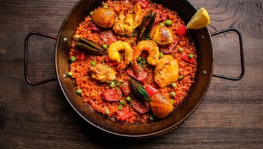PAELLA TARİFİ | İspanyol mutfağından Paella nasıl yapılır? - Paella malzemeleri, yapılışı ve püf noktaları